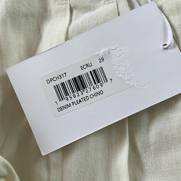 Frame // Pleated High Waist Nonstretch Denim Chinos - Picture 8 of 10